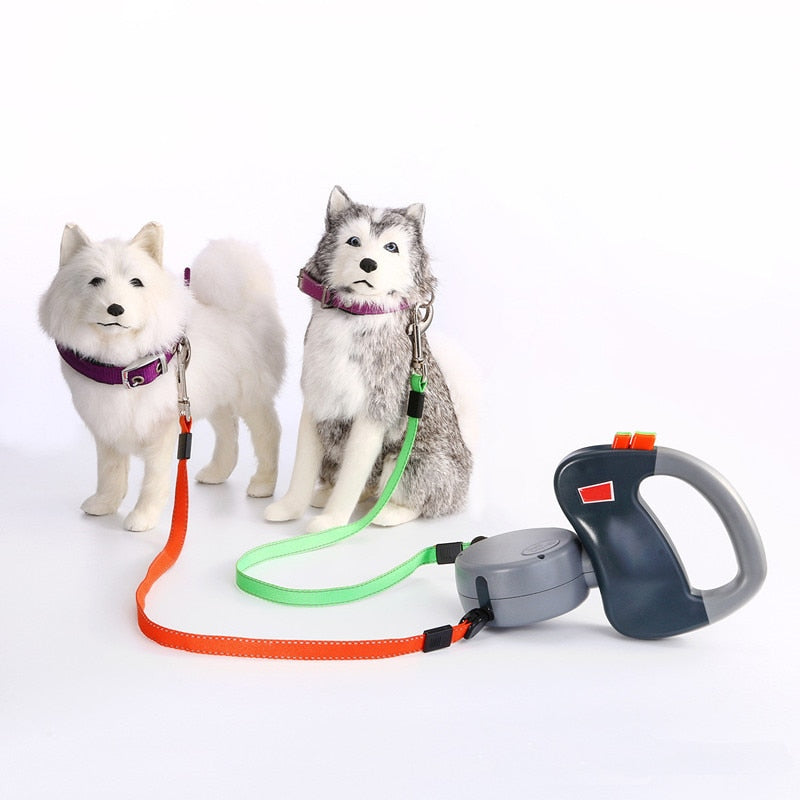 2 Dog Retractable Leash